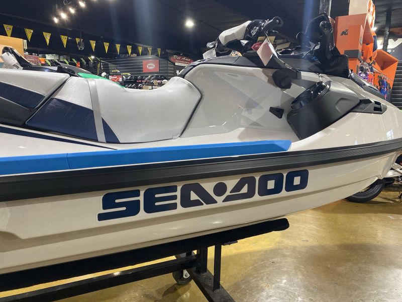 New 2026 Sea-Doo FISHPRO SPORT 170 (SOUND SYSTEM) Image 26