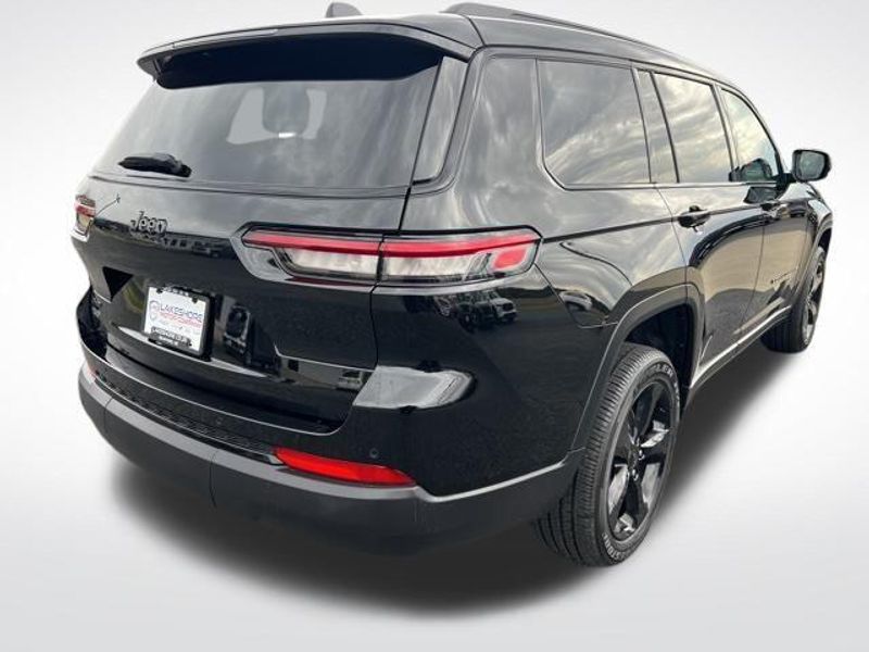 2025 Jeep Grand Cherokee L Altitude X 4x4