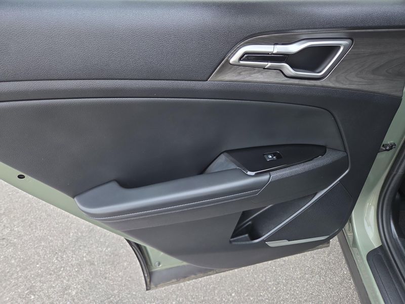 2023 Kia Sportage X-Line photo 21