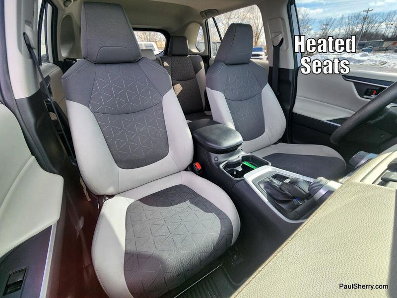 Used 2021 Toyota RAV4 XLE