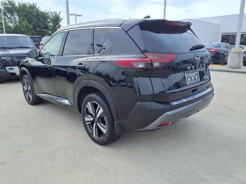 2023 Nissan Rogue SLImage 11