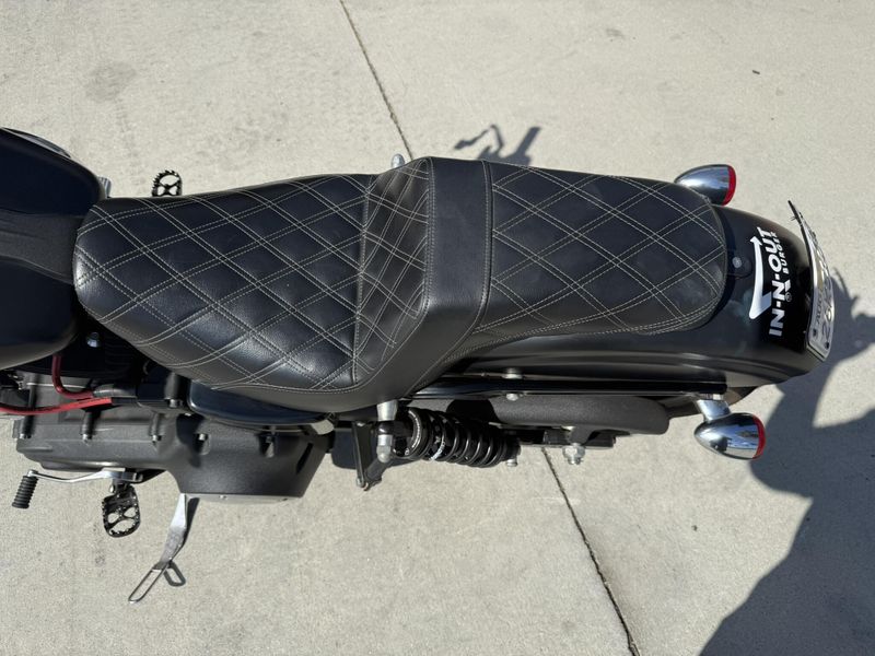 Used 2017 Harley-Davidson Dyna Street Bob Image 7