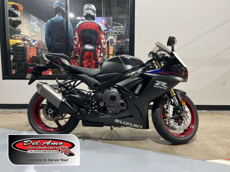 Used 2026 Suzuki GSX-R750 CA Image 1