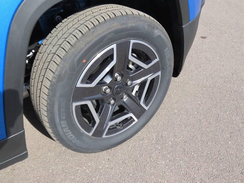 New 2026 Jeep Cherokee Limited 4x4Image 7