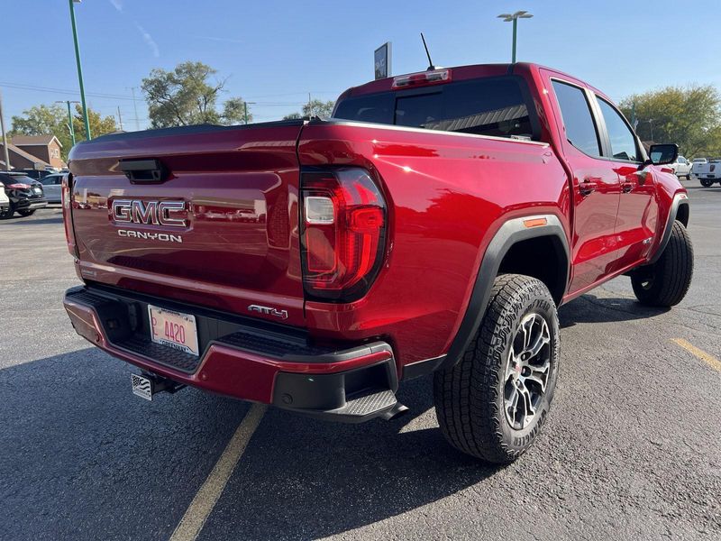 2024 Gmc Canyon AT4 photo 5