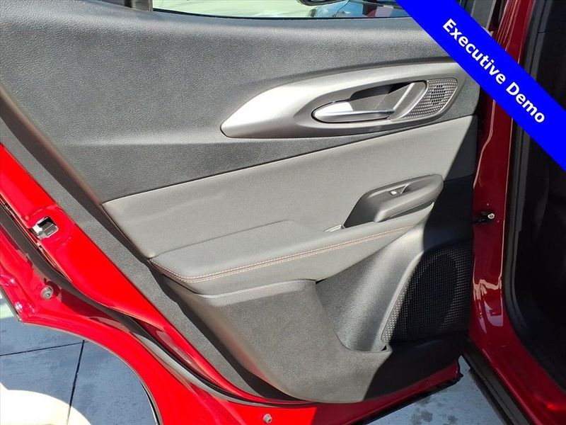 New 2025 Alfa Romeo Tonale Intensa AwdImage 12