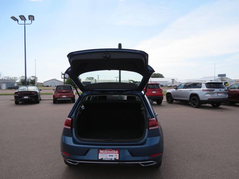 2018 Volkswagen Golf TSI S 4dr Hatchback 6AImage 28