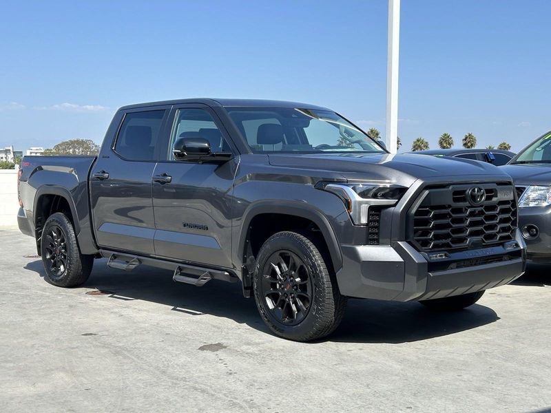 2024 Toyota Tundra LimitedImage 2