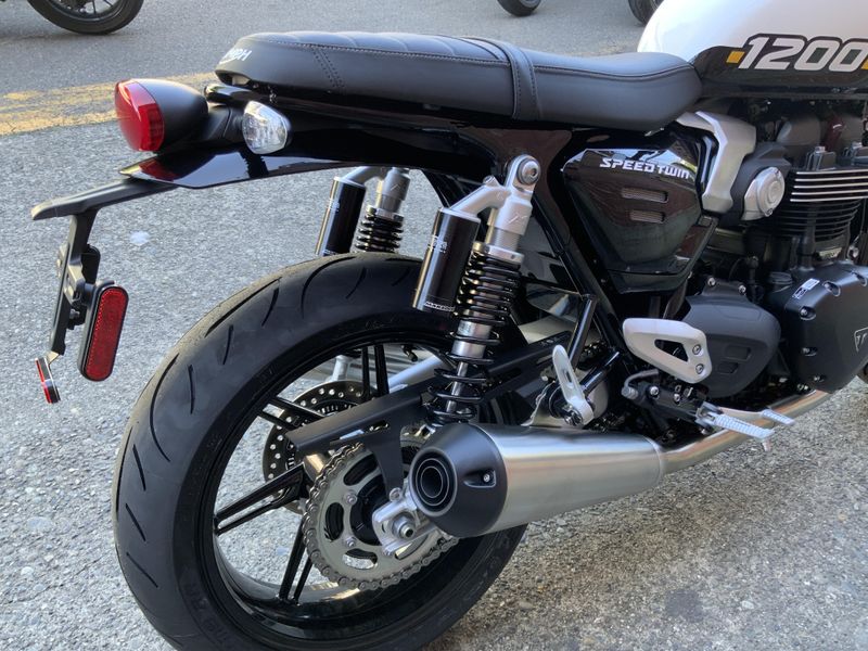 2025 Triumph SPEED TWIN 1200 