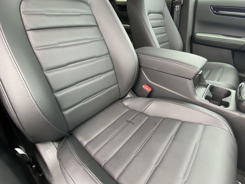 Used 2025 Honda CR-V EX-LImage 13