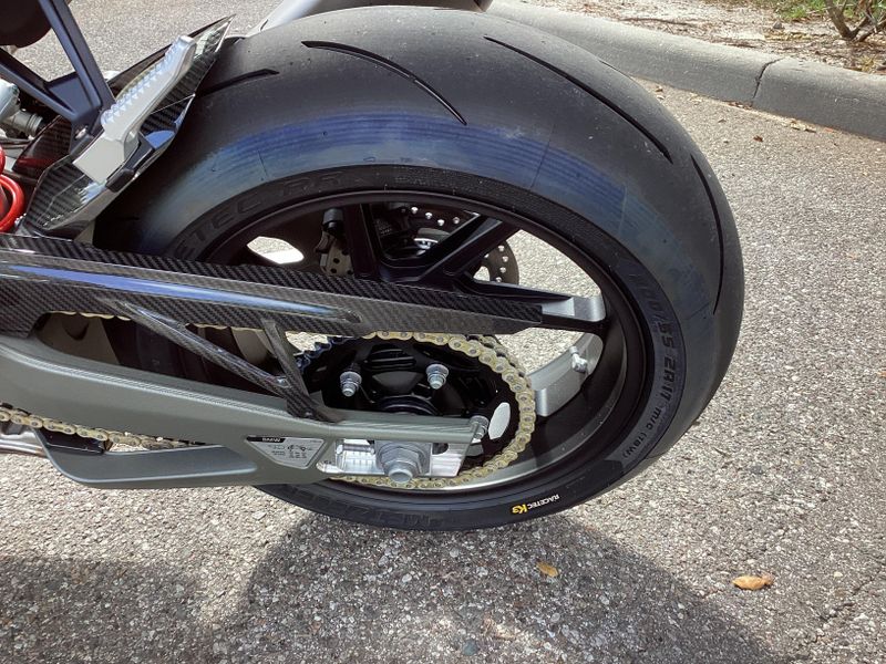 2025 BMW S 1000 RR 