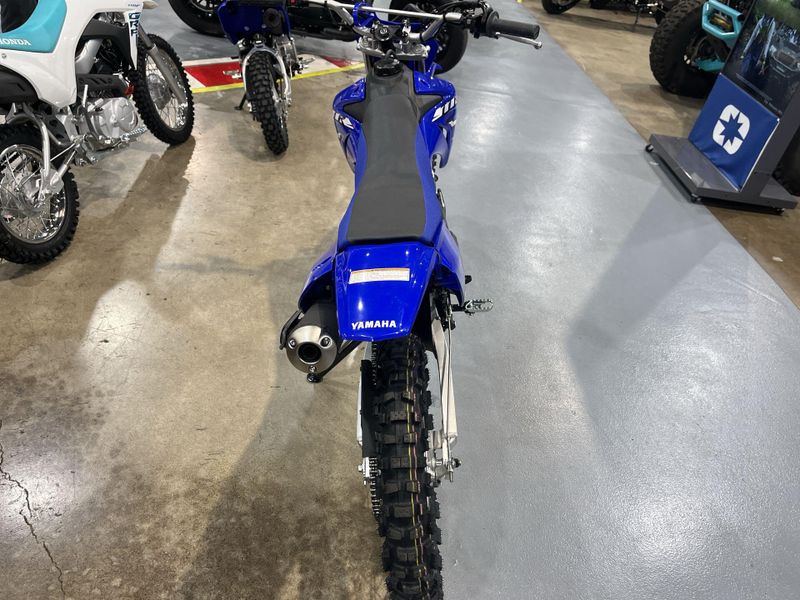 New 2025 Yamaha TT-R125LE Image 20