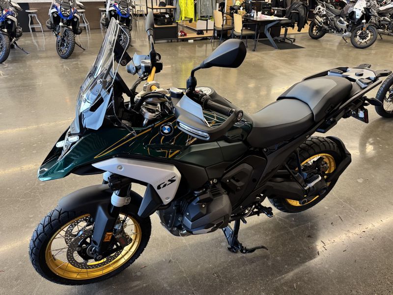 2025 BMW R 1300 GS - AURELIUS GREEN METALLIC 