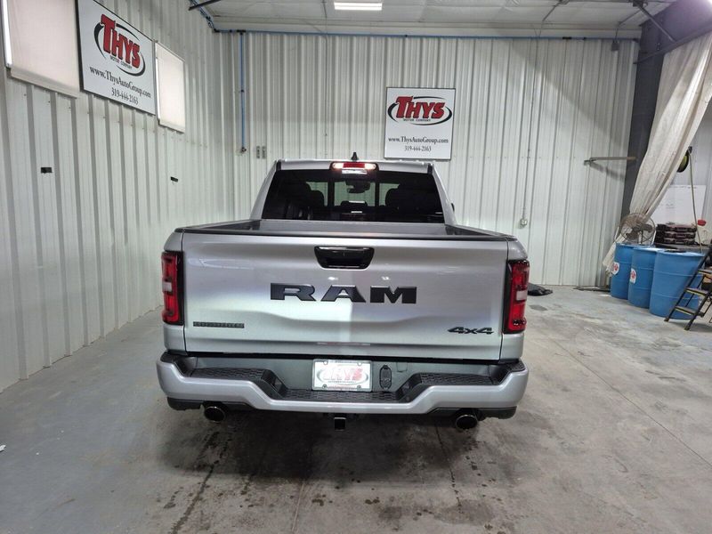 2025 RAM 1500 Big Horn Crew Cab 4x4 5