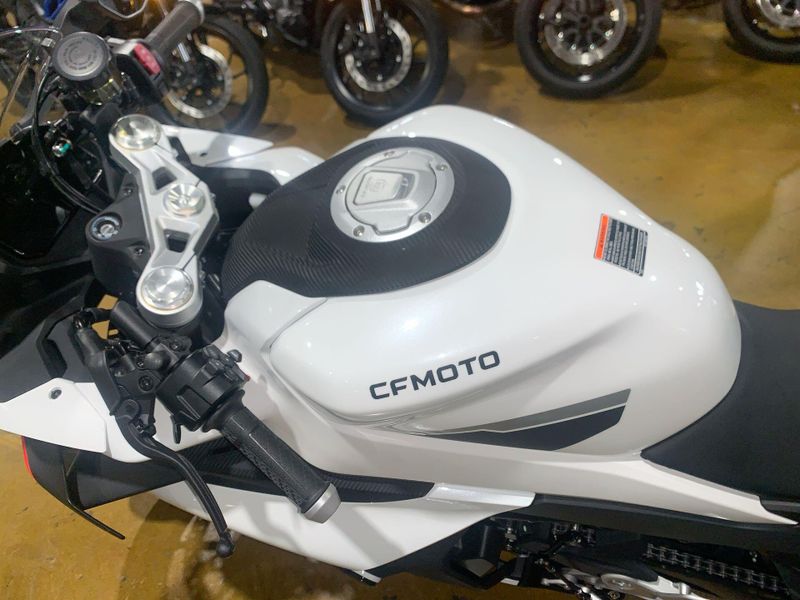 New 2025 CFMOTO 450SS Image 18