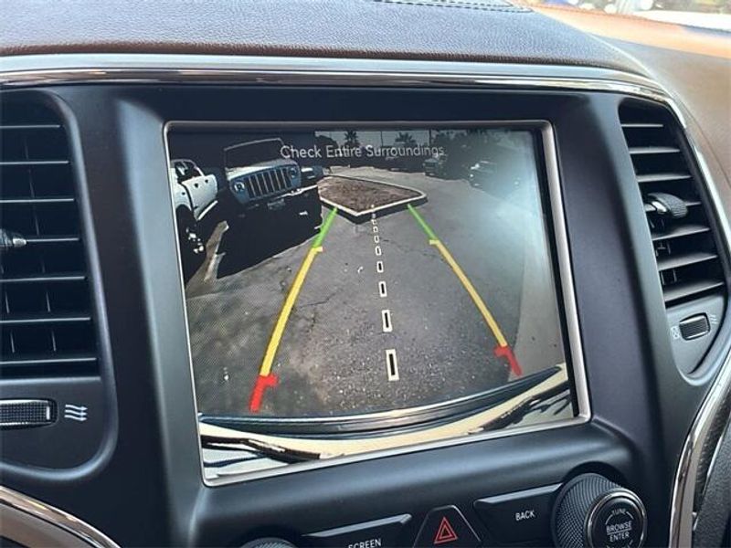 Used 2016 Jeep Grand Cherokee SummitImage 26