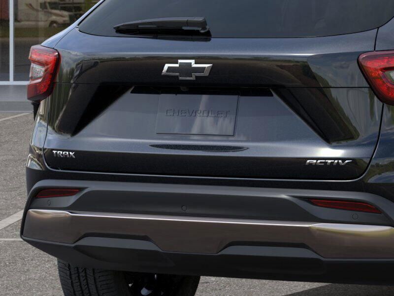 New 2025 Chevrolet Trax ActivImage 14
