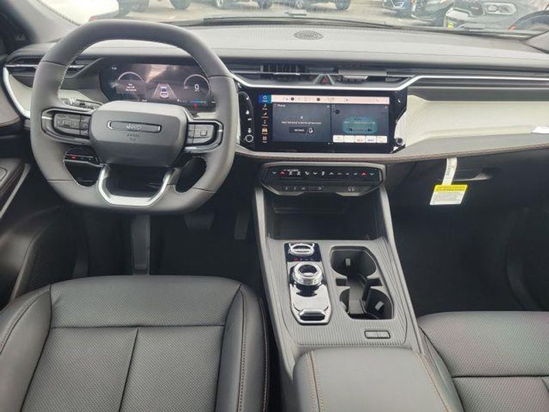 New 2026 Jeep Cherokee Limited 4x4