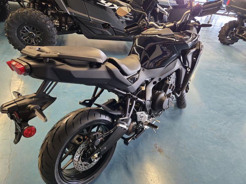 2025 Yamaha TRACER 9 RAVEN Image 4