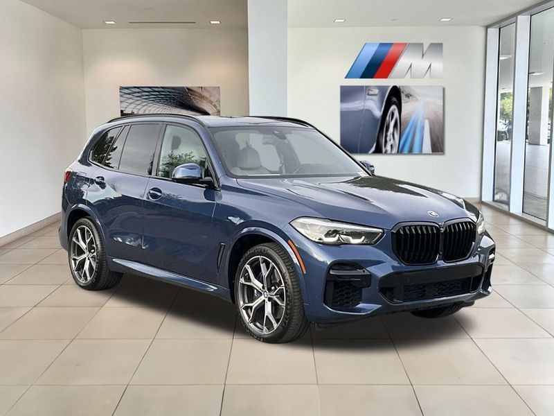 2022 BMW X5 sDrive40iImage 2