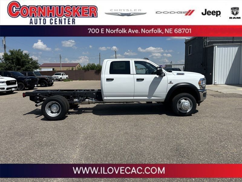 2024 RAM 5500 Tradesman Chassis Crew Cab 4x4 60