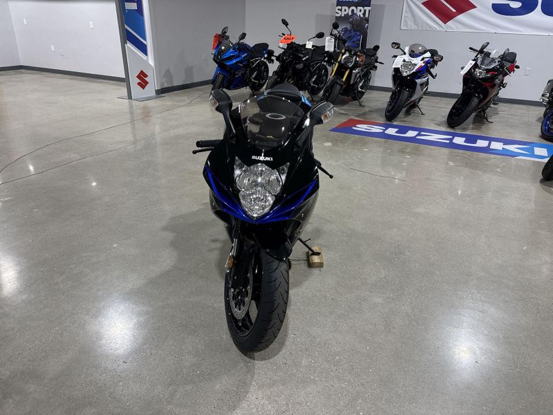 New 2027 Suzuki GSX-R600 Image 10