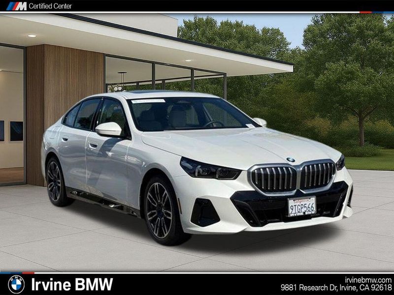 Used 2025 BMW 5 Series 530iImage 6