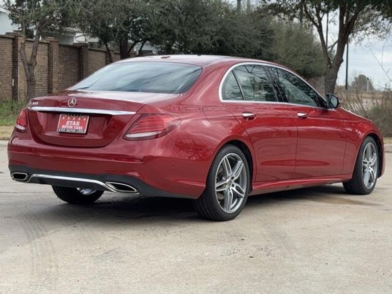 2018 Mercedes-Benz E-Class E 300Image 13