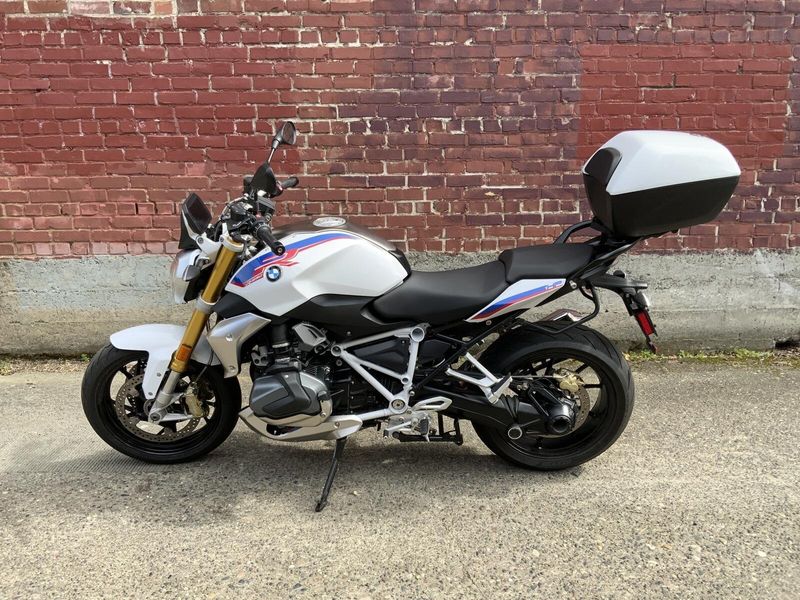 2020 BMW R1250R
