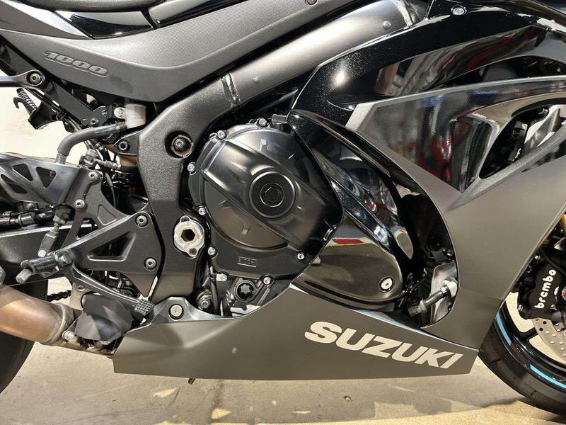 Used 2024 Suzuki GSX-R1000R CA Image 17