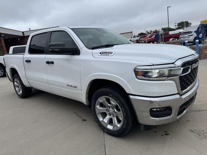 2025 Ram 1500 Big Horn photo 7