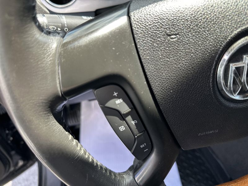 Used 2012 Buick Enclave LeatherImage 26