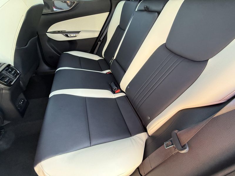 2024 Lexus NX 250Image 29