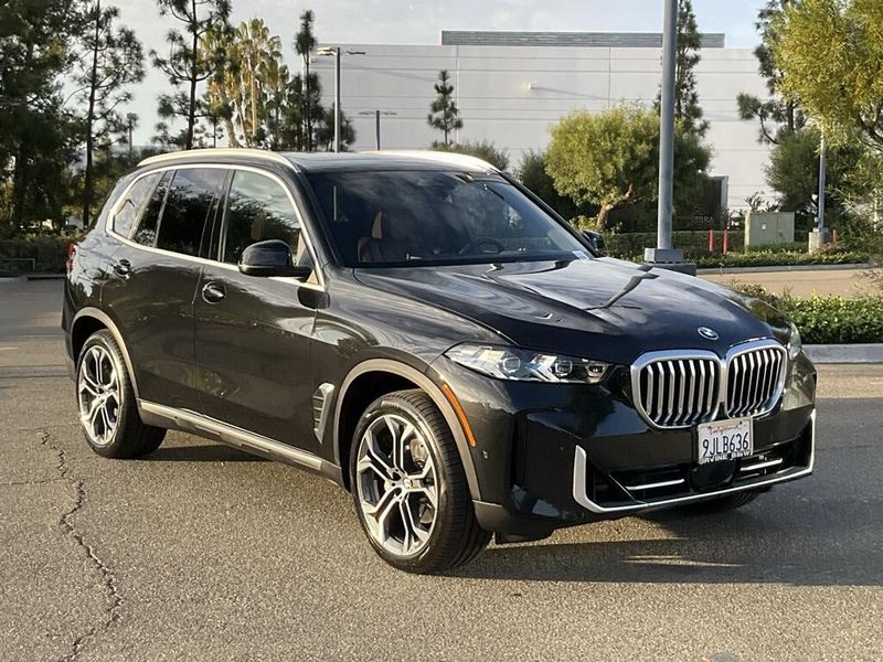 2024 BMW X5 sDrive40iImage 2