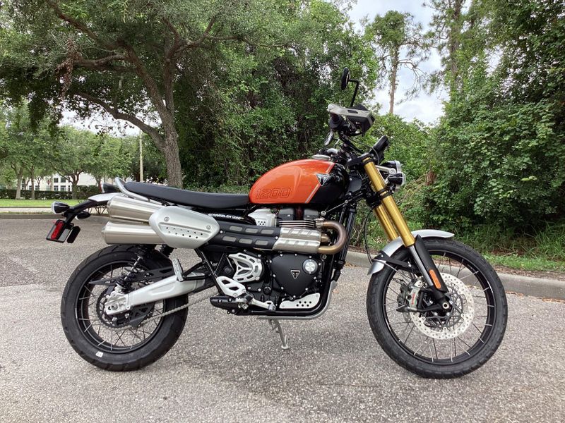 2024 Triumph Scrambler 1200 XE