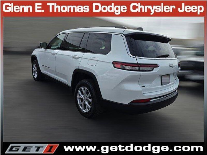 2022 Jeep Grand Cherokee Limited photo 7
