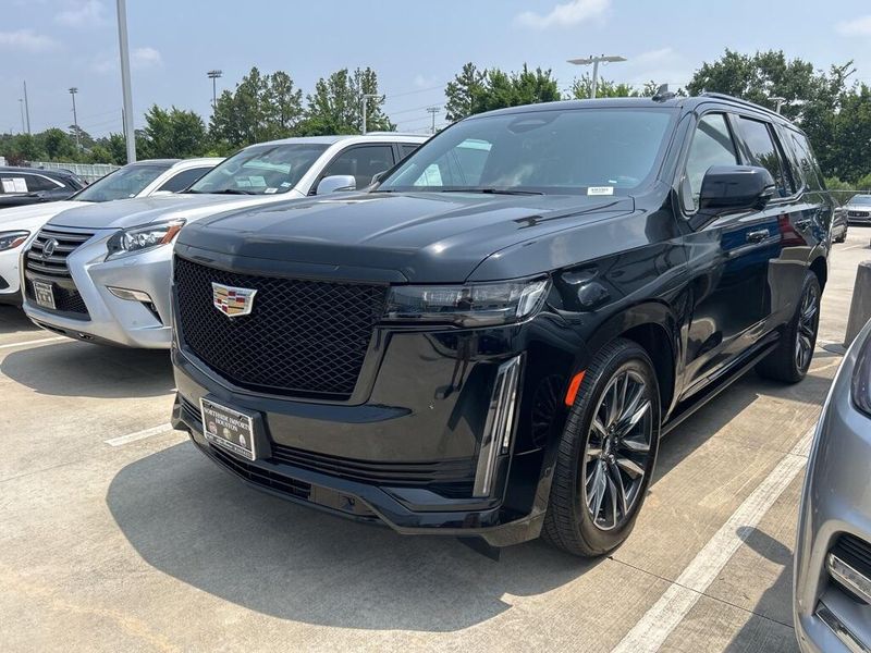 2021 Cadillac Escalade Sport PlatinumImage 1