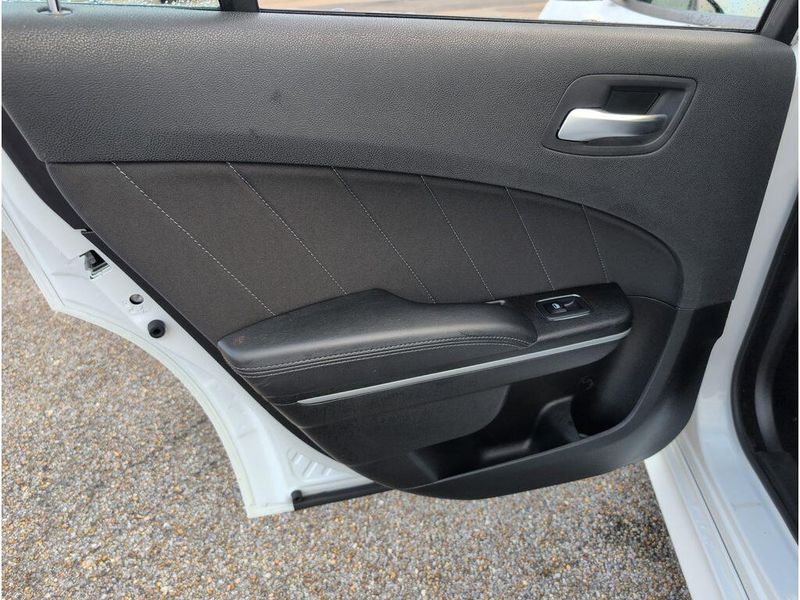 Used 2023 Dodge Charger GTImage 28