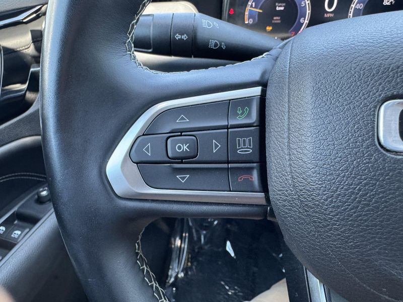 Used 2022 Jeep Compass High AltitudeImage 15