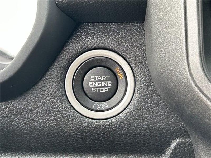 New 2023 RAM 2500 Tradesman Crew Cab 4x2 8