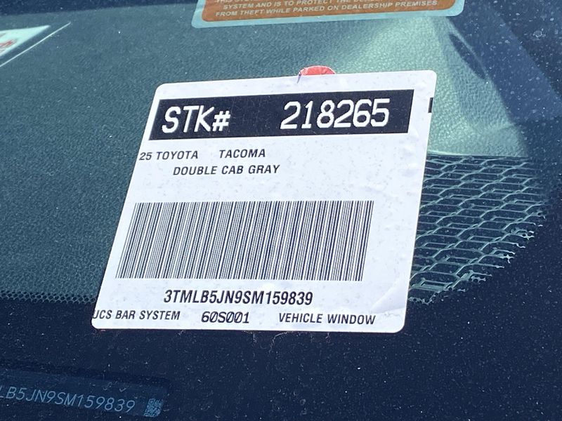 New 2025 Toyota Tacoma SR5Image 21