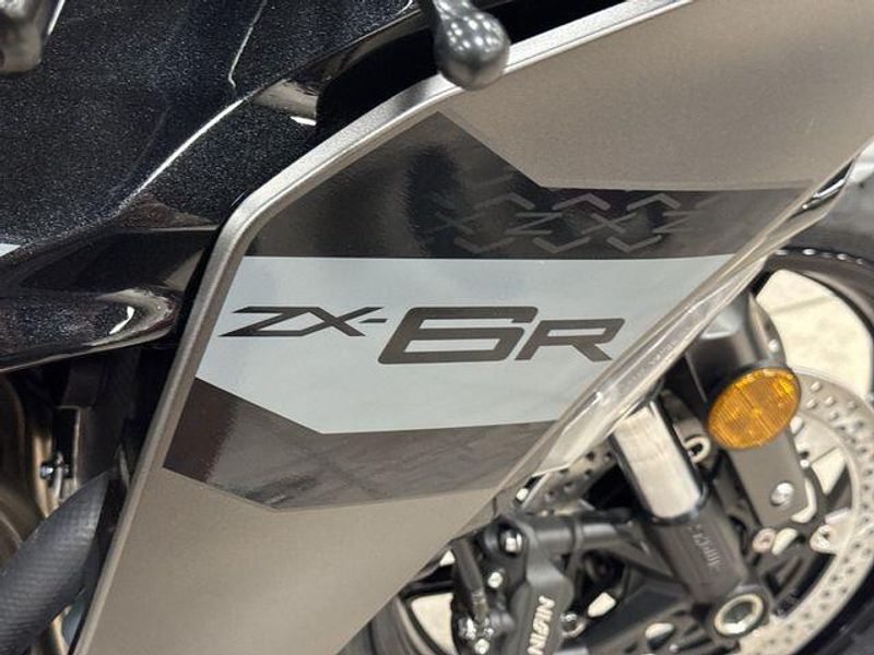 New 2026 Kawasaki NINJA ZX-6R ABS Image 24