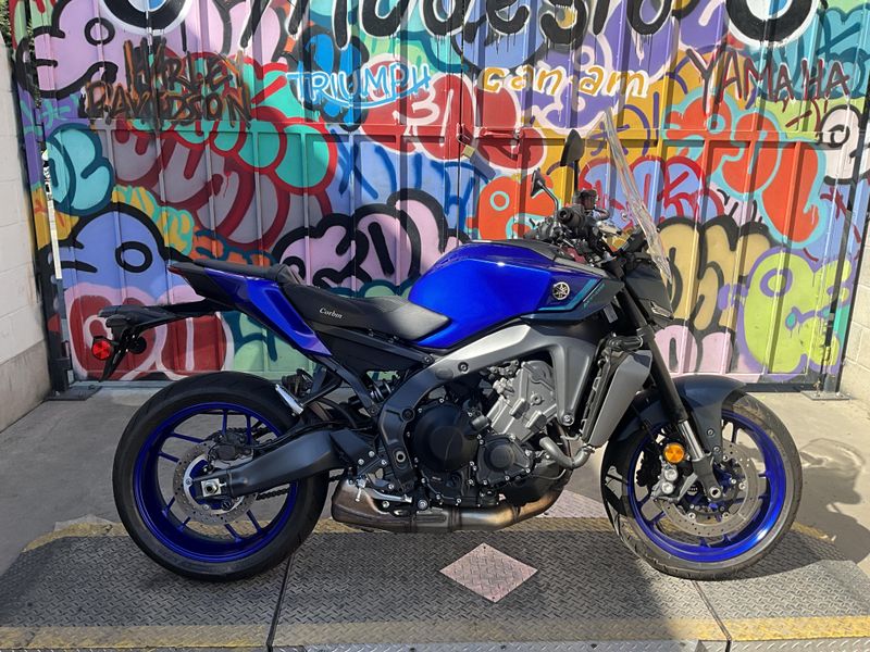 Used 2025 Yamaha MT-09 CA Image 6
