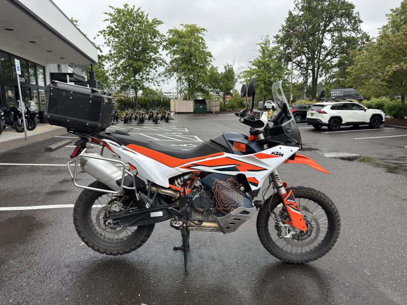 2023 KTM 890 Adventure R  