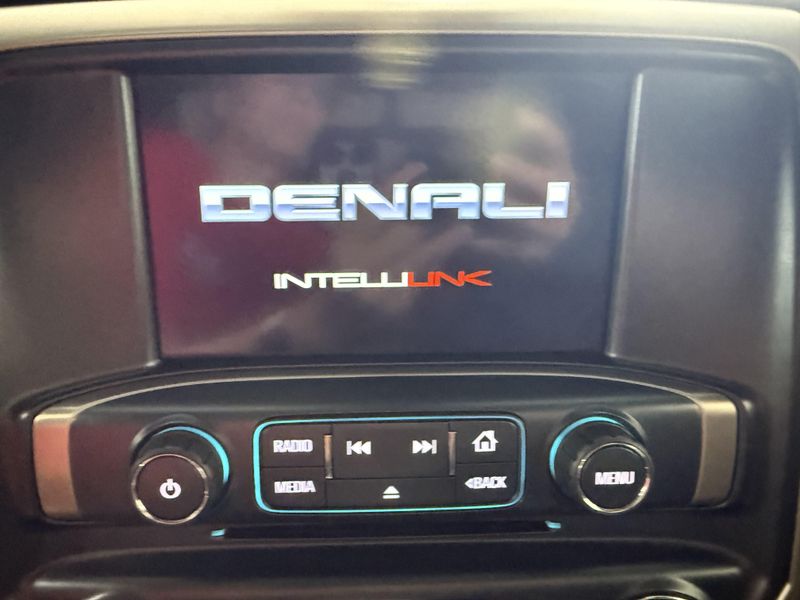 Used 2018 GMC Sierra 1500 DenaliImage 22
