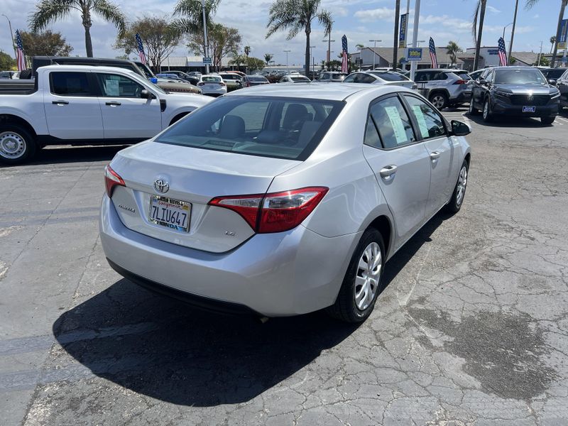 2015 Toyota Corolla LEImage 3