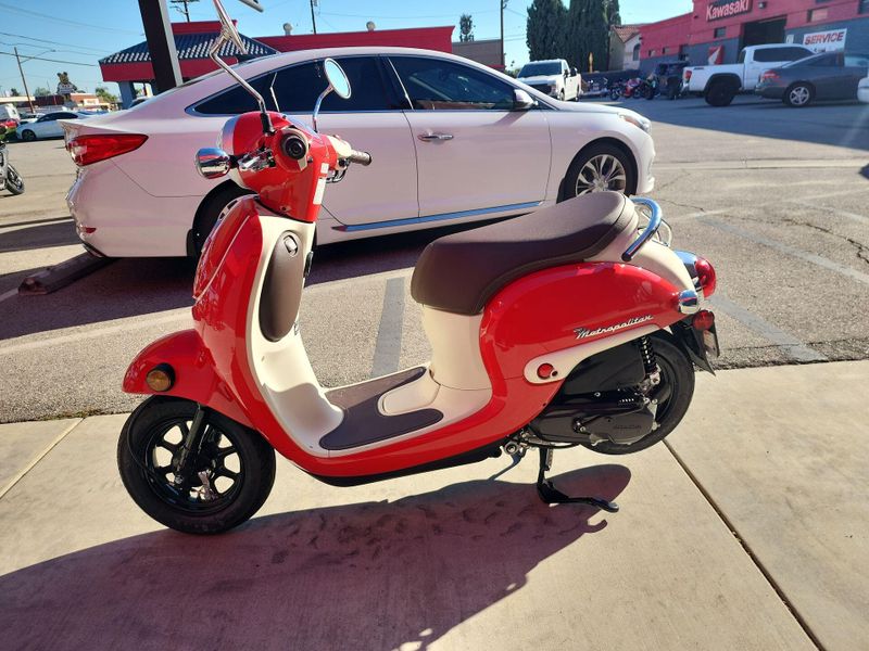 New 2026 Honda Metropolitan Image 15