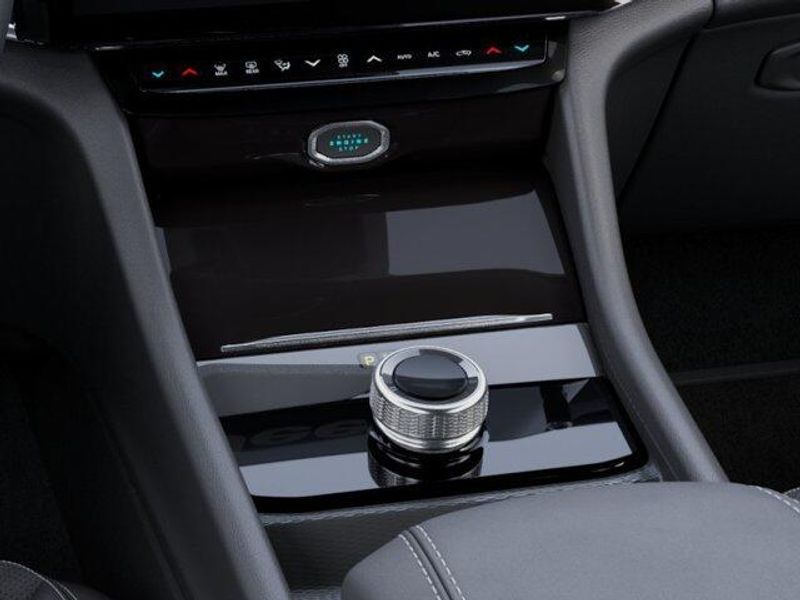 New 2027 Jeep Grand Cherokee Laredo Altitude 4x2Image 24