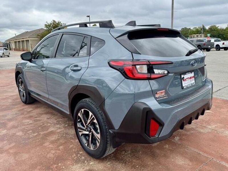 Used 2024 Subaru Crosstrek PremiumImage 3