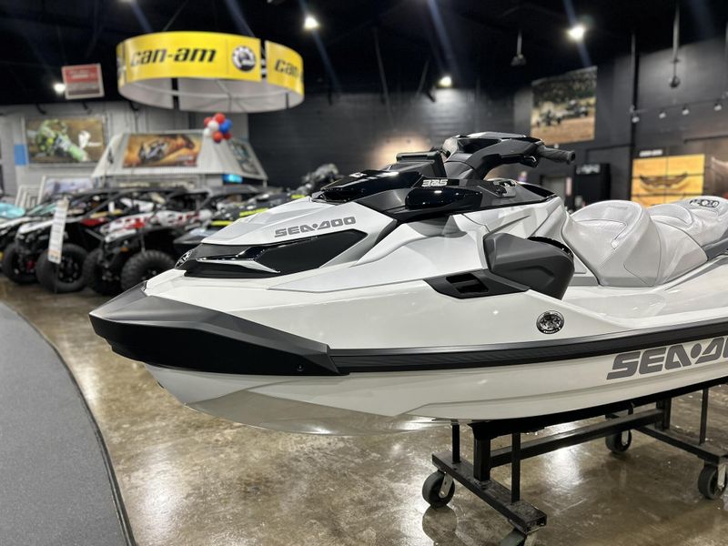 New 2025 Sea-Doo GTX LIMITED 325 (SOUND SYSTEM) Image 21